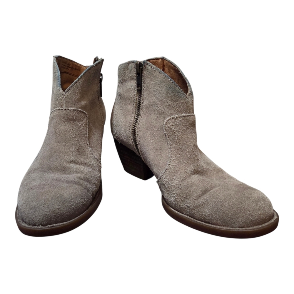 Born, Suade, Taupe Boots Size: 7.5